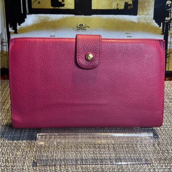 AUTHENTIC CHANEL CAVAIR LONG WALLET/CHANEL SUNGLASSES BUNDLE - Picture 5 of 17